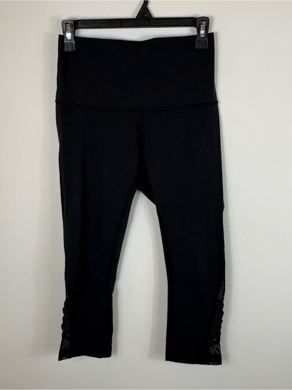 LULULEMON Mesh Lattice Leggings